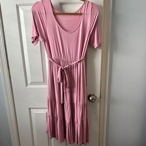 Bums & roses Pink Pleated Tiered Midi Sundress